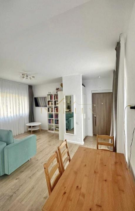 Apartament 2 camere , grădină privată 40mp, zona Subcetate/Poligon 