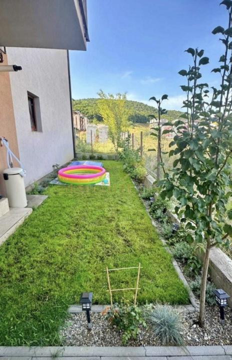 Apartament 2 camere , grădină privată 40mp, zona Subcetate/Poligon 