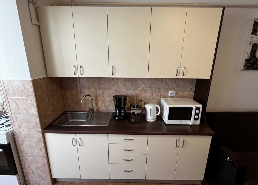 Apartament 2 camere, mobilat, zona Florilor 