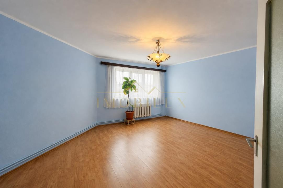 Apartament 2 camere decomandate, zona Manastur Cluj Napoca 