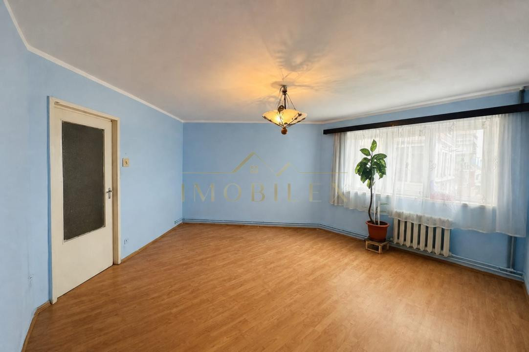 Apartament 2 camere decomandate, zona Manastur Cluj Napoca 
