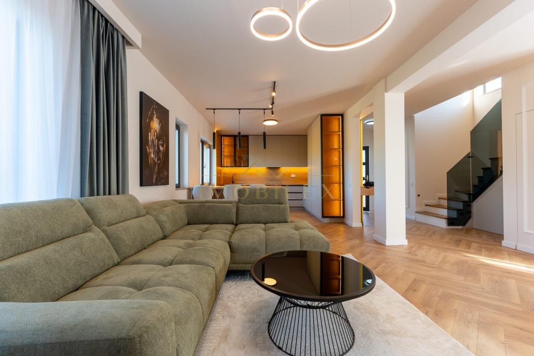 Duplex 4 camere, 120mp, mobilat LUX , zona Chinteni 