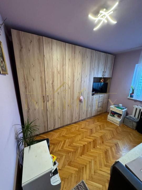 Apartament 3 camere, decomandat, 65mp, zona Mănăștur