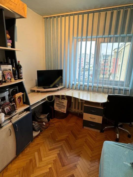Apartament 3 camere, decomandat, 65mp, zona Mănăștur