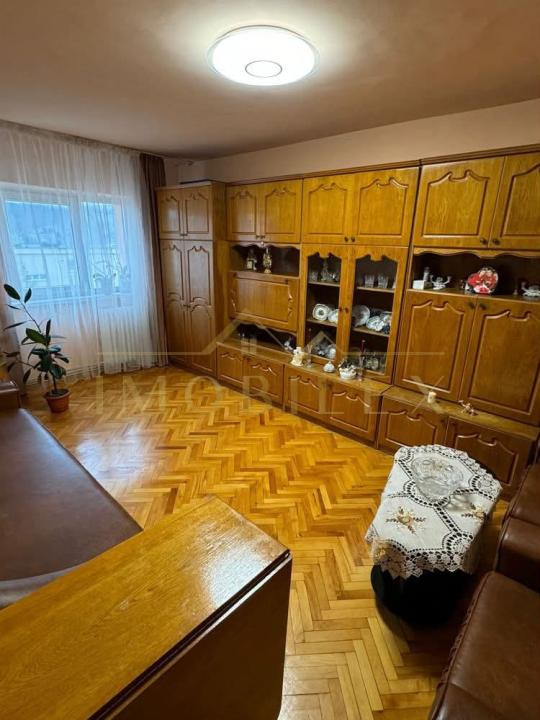 Apartament 3 camere, decomandat, 65mp, zona Mănăștur