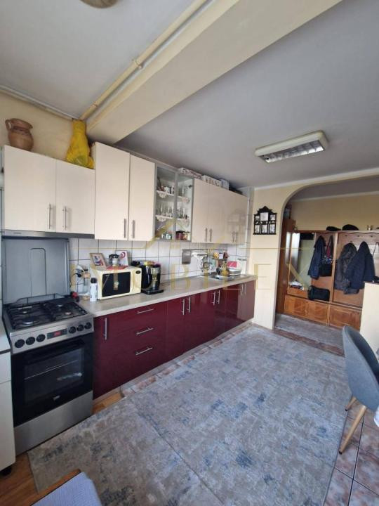 Apartament 2 camere, decomandat, zona Între Lacuri/Tulcea
