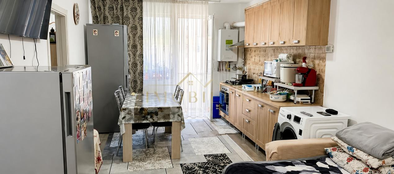 Apartament spațios 2 camere, mobilat, zona Terra 