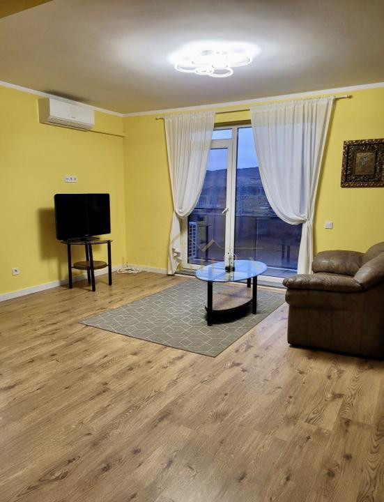 Apartament spațios, modern 2 camere, zona Sesul de Sus 