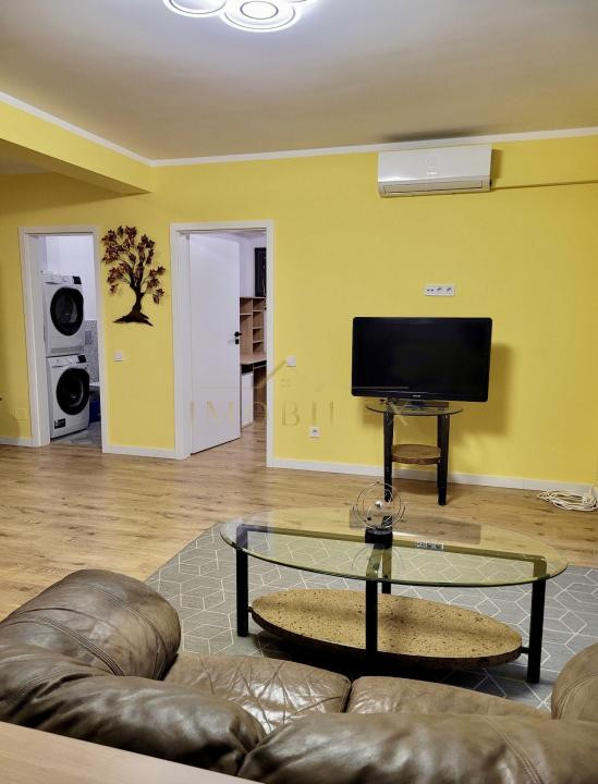 Apartament spațios, modern 2 camere, zona Sesul de Sus 