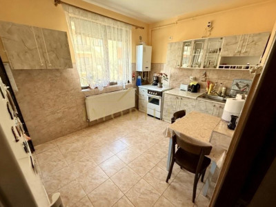 Apartament 2 camere decomandate, 52mp, Stejarului 