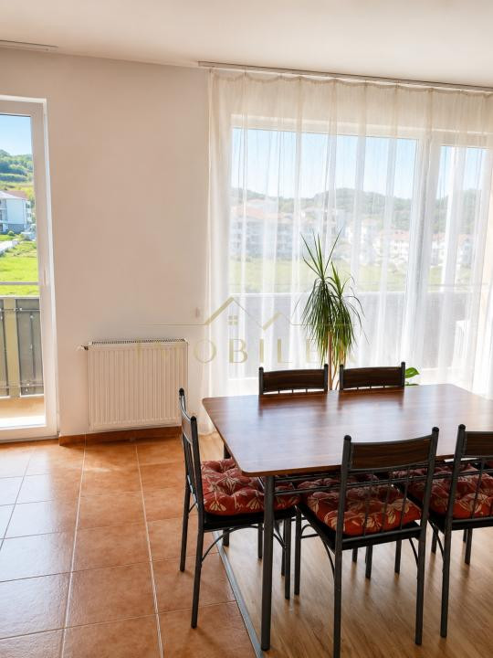 Apartament spațios 52 mp, 2 camere, terasa, zona Porii
