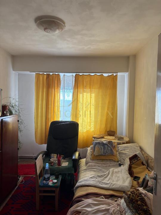 Apartament de renovat – Potențial maxim 125 mp ,bdul Titulescu