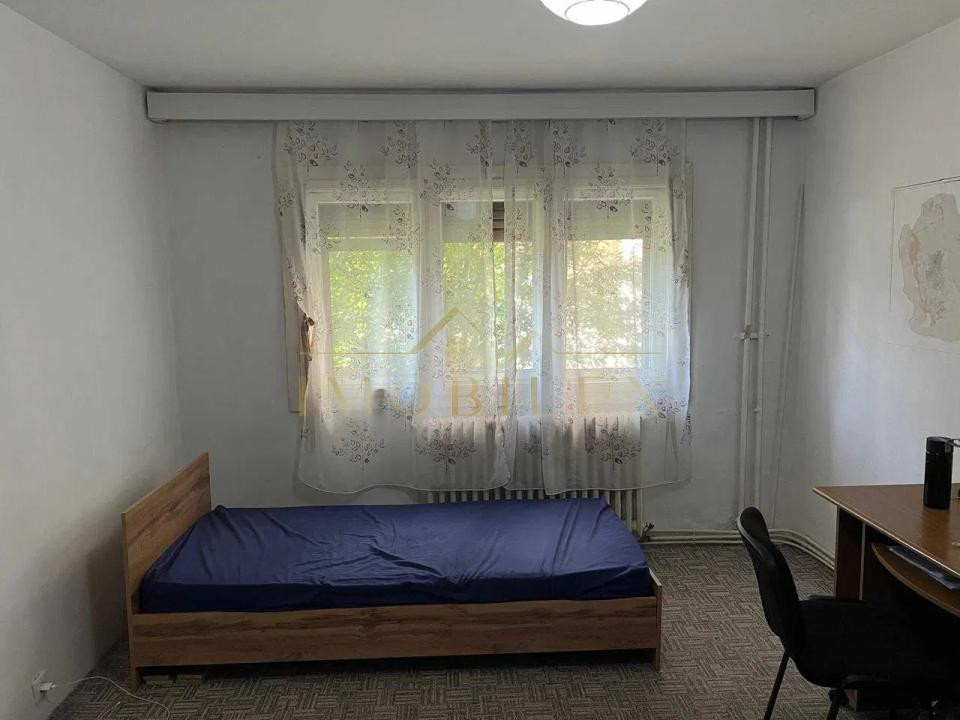 Apartament 3 camere, 65mp, decomandat, zona Mănăștur