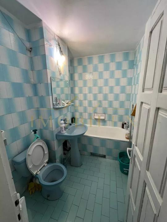 Apartament 3 camere, 65mp, decomandat, zona Mănăștur