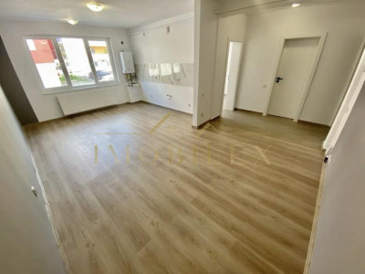 Apartament/spațiu birou 2 camere, parter, zona Eroilor
