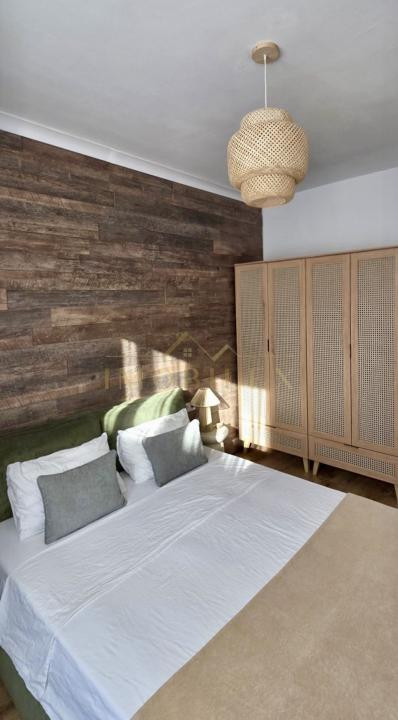 Apartament 2 camere, lux, bloc nou, zona Terra