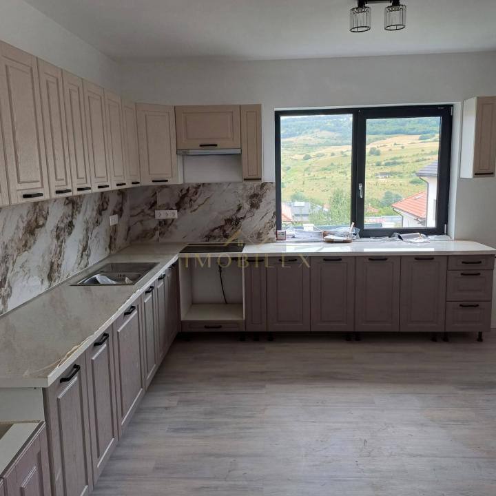 Casa de inchiriat in Corusu /pe un singur nivel