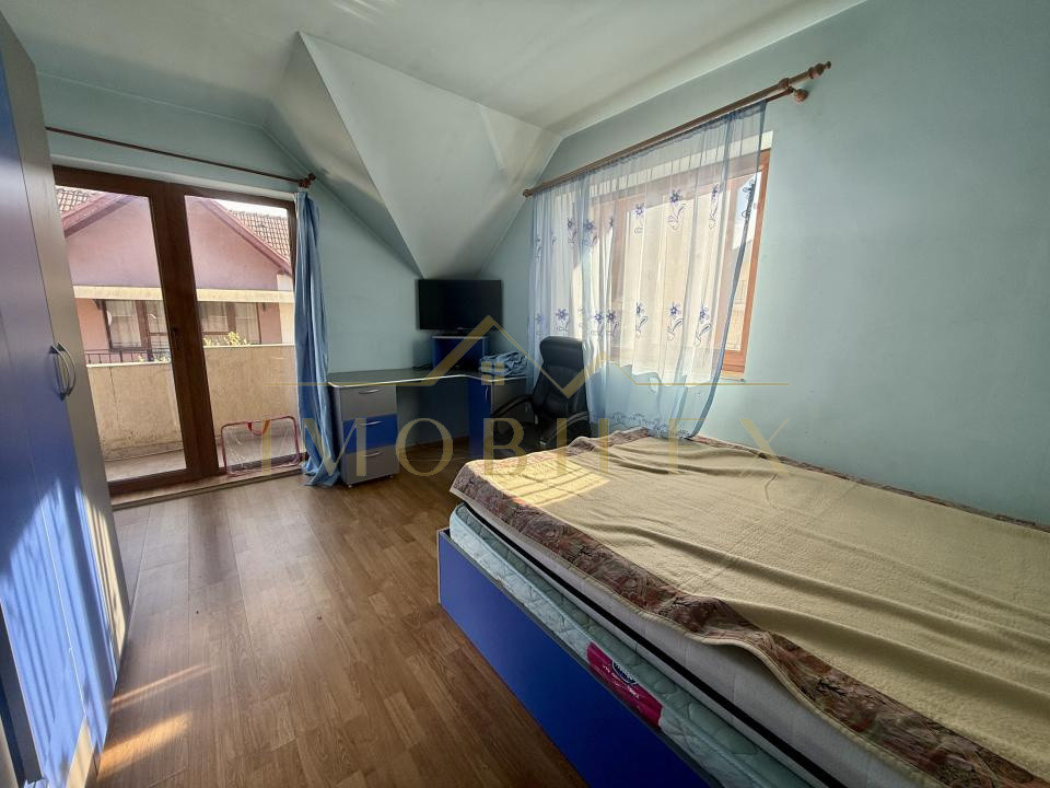 Casă individuală 5 camere, 200mp, de închiriat, terasa, zona Florilor