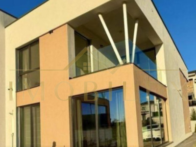 CASĂ PREMIUM DE ÎNCHIRIAT CU VEDERE PANORAMICĂ | CARTIER PRIVAT