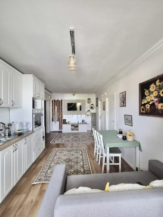 Apartament spațios 3 camere , zona Florilor- Mega Image