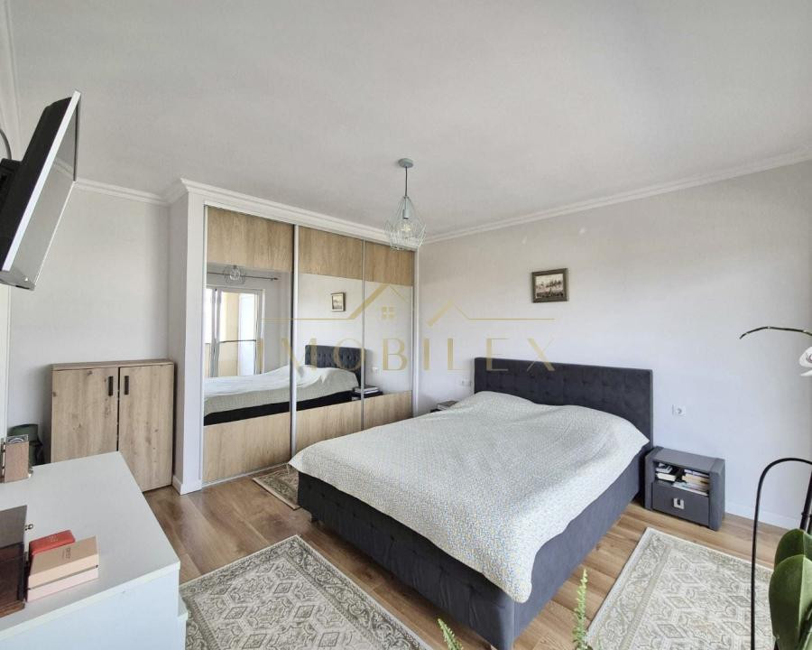 Apartament spațios 3 camere , zona Florilor- Mega Image