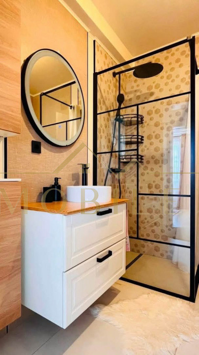 Apartament modern 3 camere,  zona Cetății 