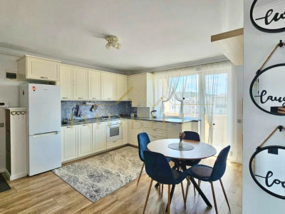 Apartament modern 3 camere,  zona Cetății 