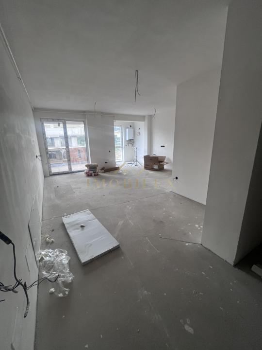 Apartament 3 camere, Bloc nou , Zona Tineretului 