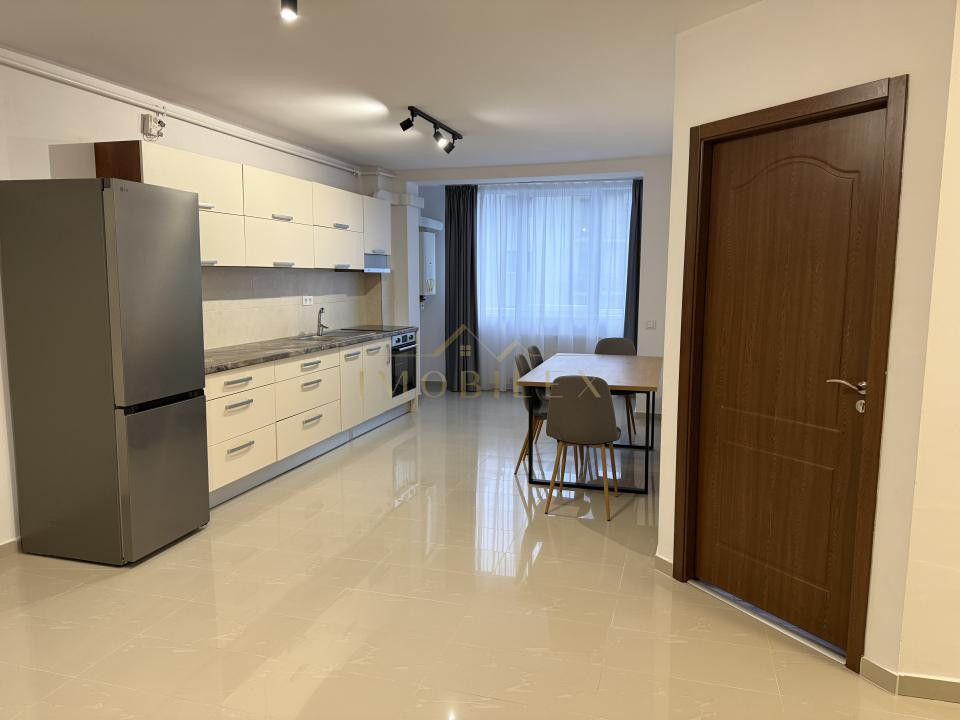 Apartament 2 camere de închiriat, modern, zona Florilor