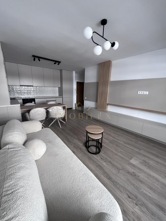 Apartament modern 2 camere , 52mp, bloc nou, zona Eroilor