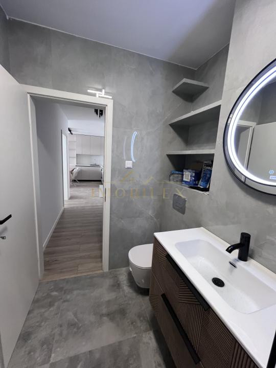 Apartament modern 2 camere , 52mp, bloc nou, zona Eroilor