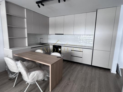 Apartament modern 2 camere , 52mp, bloc nou, zona Eroilor