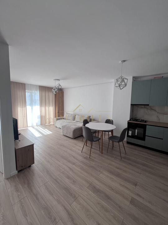 Apartament 2 camere , Nou , Zonă centrală , Eroilor 