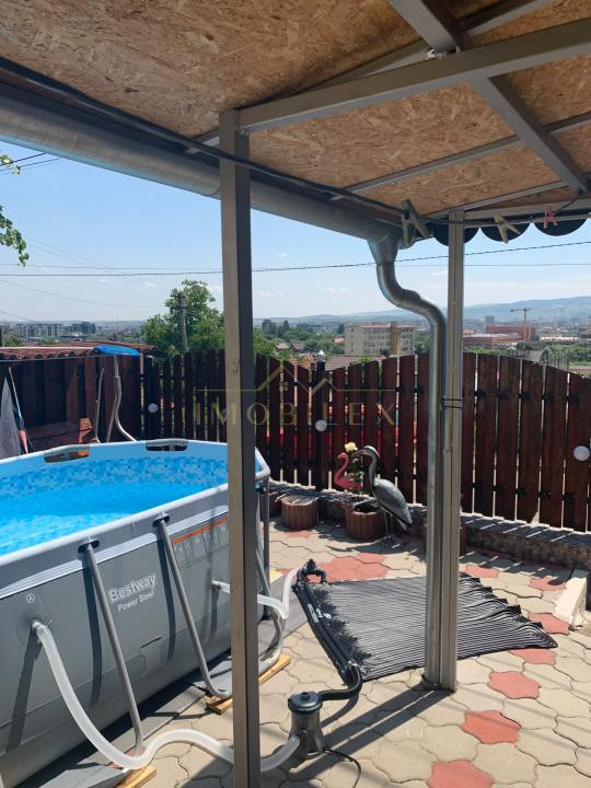 CASĂ CU 3 CAMERE, PE CALCAN, zona Dambul Rotund