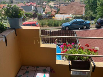 CASĂ CU 3 CAMERE, PE CALCAN, zona Dambul Rotund