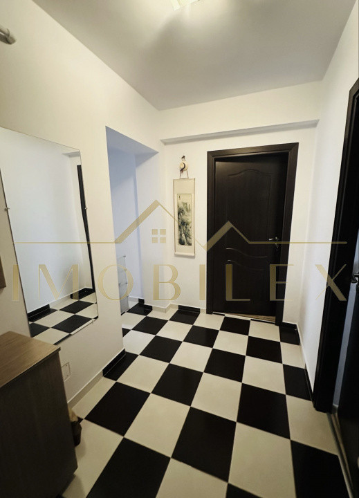 Apartament spațios 60 mp, 2 camere decomandate, zona Porii 