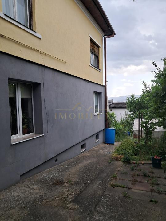 Casă P+1 cu două apartamente independente, teren de 385 mp – Dâmbul Rotund