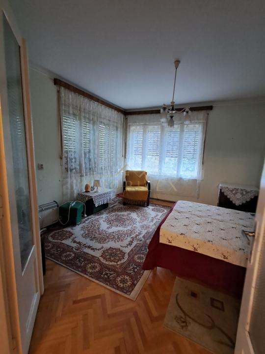 Casă P+1 cu două apartamente independente, teren de 385 mp – Dâmbul Rotund