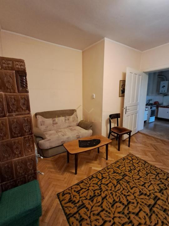 Casă P+1 cu două apartamente independente, teren de 385 mp – Dâmbul Rotund