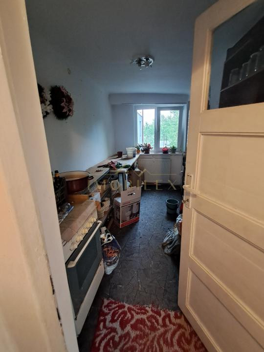 Casă P+1 cu două apartamente independente, teren de 385 mp – Dâmbul Rotund