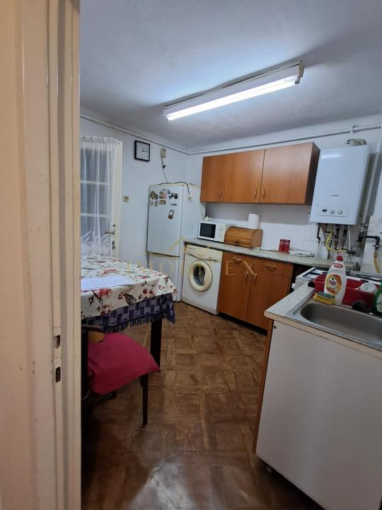 Casă P+1 cu două apartamente independente, teren de 385 mp – Dâmbul Rotund