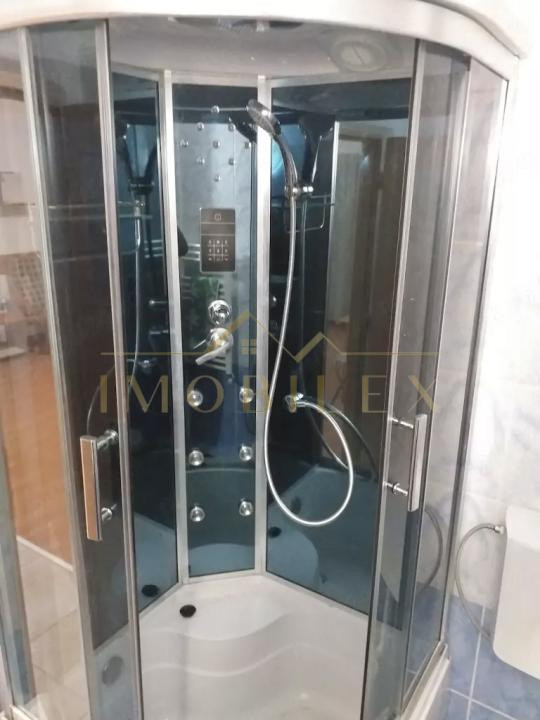Apartament 1 cameră , mobilat, zona Avram Iancu 