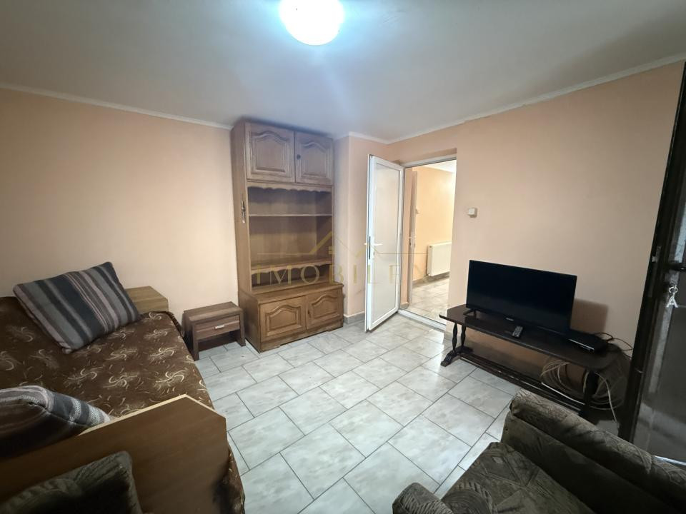 Apartament spațios 75 mp, mobilat, zona Florilor 