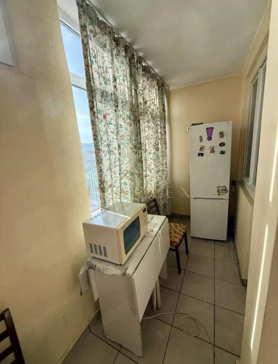 Garsonieră 28 mp, zona Big Bucegi Manastur Cluj