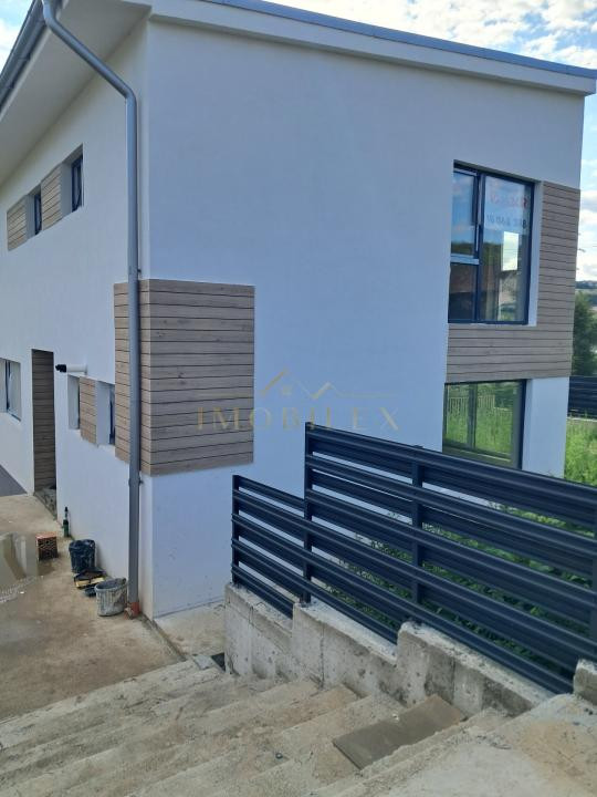 Casa individuala ,teren 600mp POPESTI