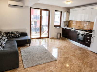 Apartament 3 camere 68 mp, 2 balcoane 24mp, zona Subcetate