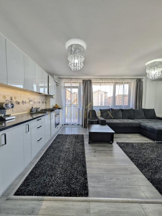 Apartament modern 3 camere, zona Stejarului 