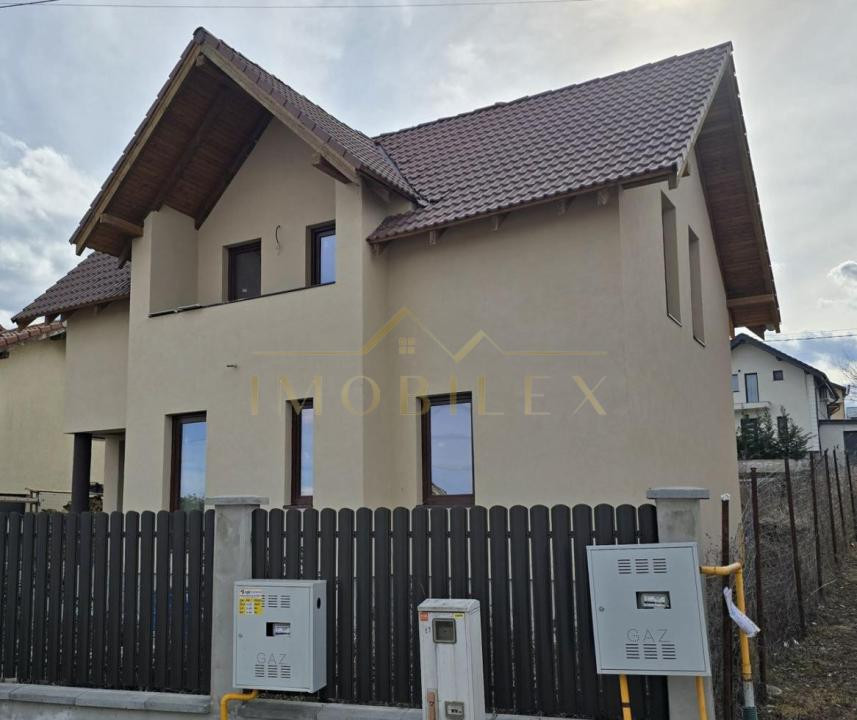 Casă nouă, finalizată, de vânzare în Câmpenești 