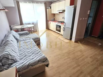Apartament 3 camere, 2 balcoane, zona Subcetate