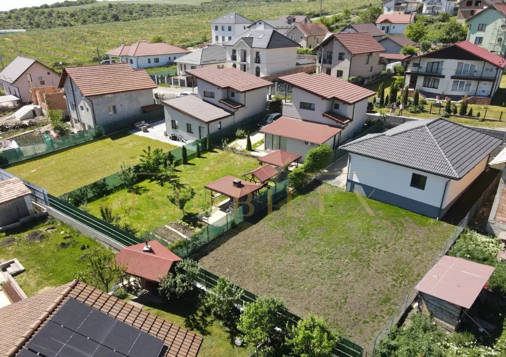 Casa pe un nivel Campenesti,teren 490 mp